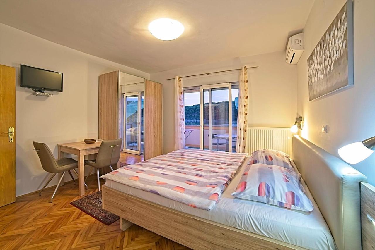 Studio Apartments Peric Rab Kampor Εξωτερικό φωτογραφία