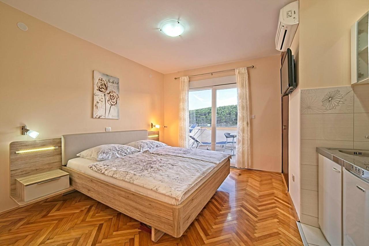 Studio Apartments Peric Rab Kampor Εξωτερικό φωτογραφία