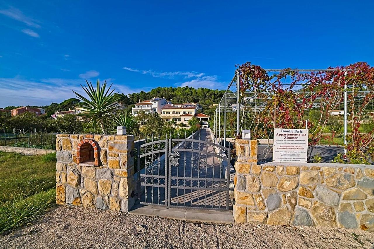 Studio Apartments Peric Rab Kampor Εξωτερικό φωτογραφία