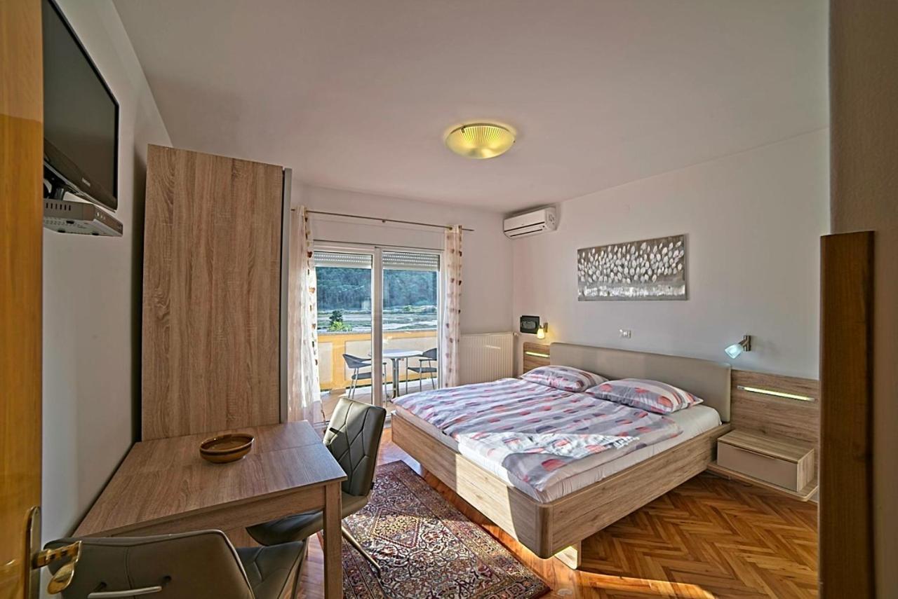 Studio Apartments Peric Rab Kampor Εξωτερικό φωτογραφία